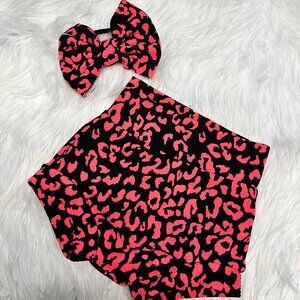 Neon Pink Cheetah Print Bummie and Bow on Nylon,9-12 Months